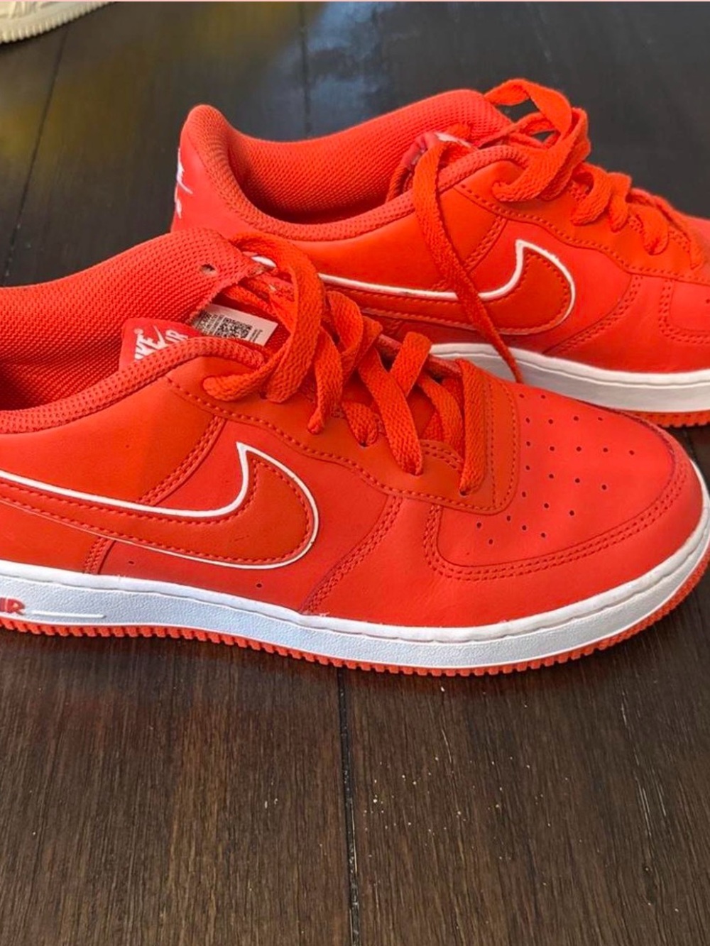 Nike Kids Orange-Red Low Top Sneakers
